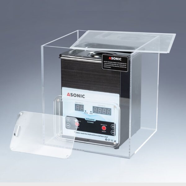 Ультразвуковой очиститель ASONIC 2L в открытой бесшумной коробке Открытая бесшумная коробка с ультразвуковым очистителем ASONIC объемом 2 л внутри, разработанная для снижения шума во время работы.